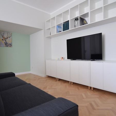 Beautiful Apartment In Old City Βουκουρέστι Εξωτερικό φωτογραφία