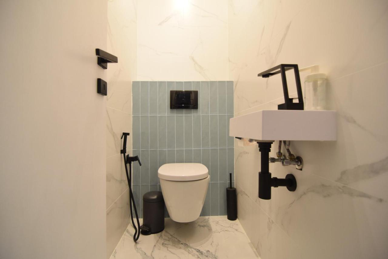 Beautiful Apartment In Old City Βουκουρέστι Εξωτερικό φωτογραφία