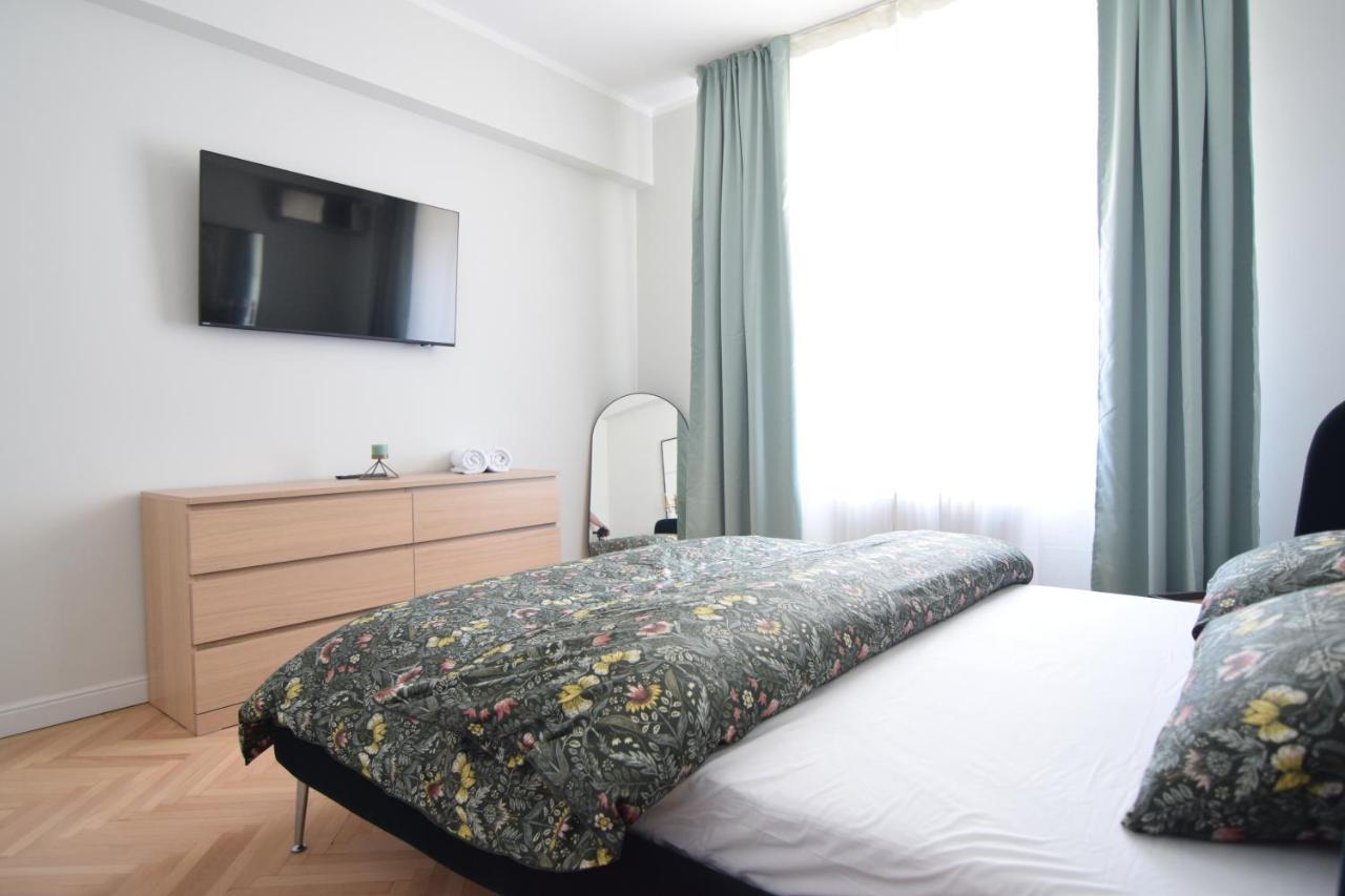 Beautiful Apartment In Old City Βουκουρέστι Εξωτερικό φωτογραφία